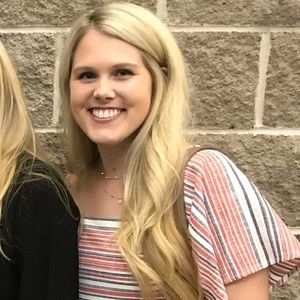 Meet your Posher, Cara